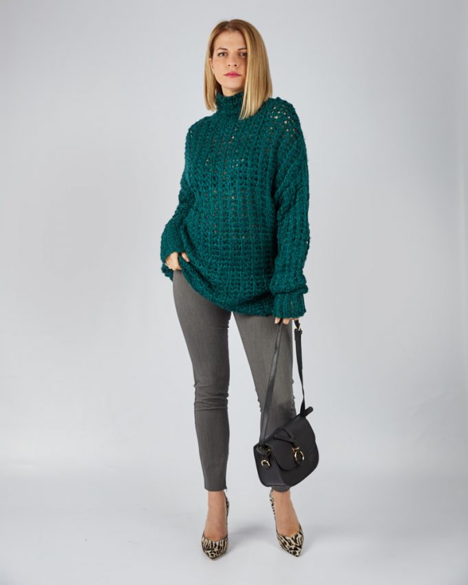 Γυναικεία πλεκτή μακρυμάνικη μπλούζα με όρθιο γιακά ζιβάγκο και σχέδιο δίχτυ σε πετρόλ χρώμα πολύ ζεστή και άνετη
