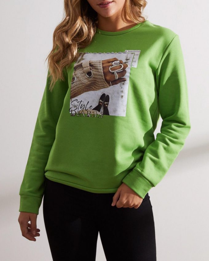 Γυναικεία μακρυμάνικη μπλούζα φούτερ σε ανοιχτό πράσινο με σχέδιο στο μπροστινό μέρος και λάστιχα πολύ ζεστό και άνετο