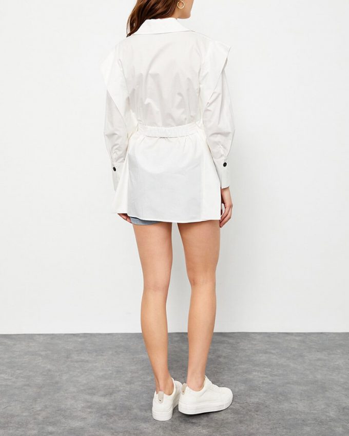 γυναικεία μοντέρνα πουκαμίσα λευκή με ζώνη